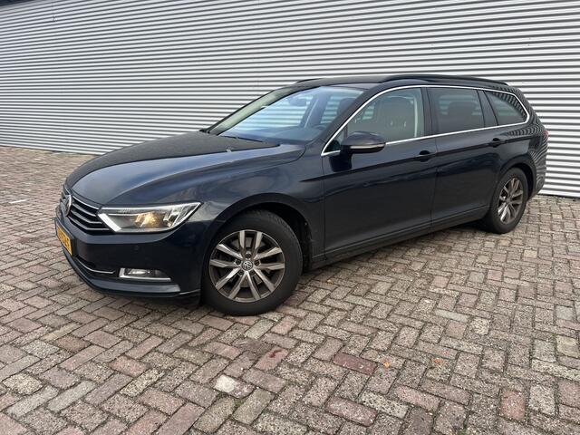 Volkswagen PASSAT Variant 1.4 TSI ACT Highline Business R | Nieuw Binnen! | Automaat | Virtual dash | APK 01-09-2026