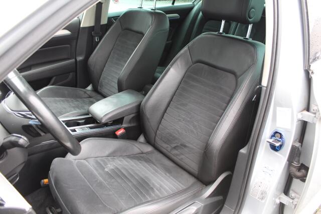 Volkswagen PASSAT 1.4 TSI GTE Highline Panoramadak, Adaptive Cruise, Climatecontrol, Camera