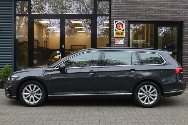 Volkswagen PASSAT Variant 1.4 TSI PHEV 160kW GTE LED/ACC/Navi/App-Connect/17"/Trekhaak afneembaar