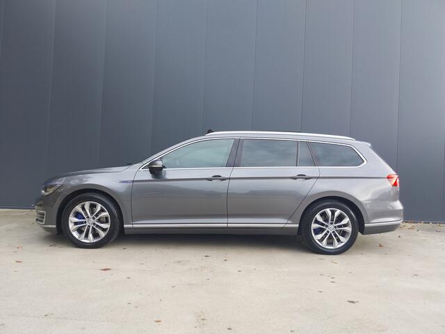 Volkswagen PASSAT Variant 1.4 TSI GTE Highline PANO DAK CAMERA ADAPT CRUISE ALCANTARA LED NAVI ECC TREKHAAK