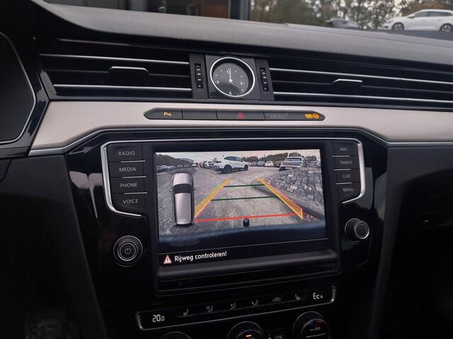 Volkswagen PASSAT Variant 1.4 TSI GTE Highline PANO DAK CAMERA ADAPT CRUISE ALCANTARA LED NAVI ECC TREKHAAK