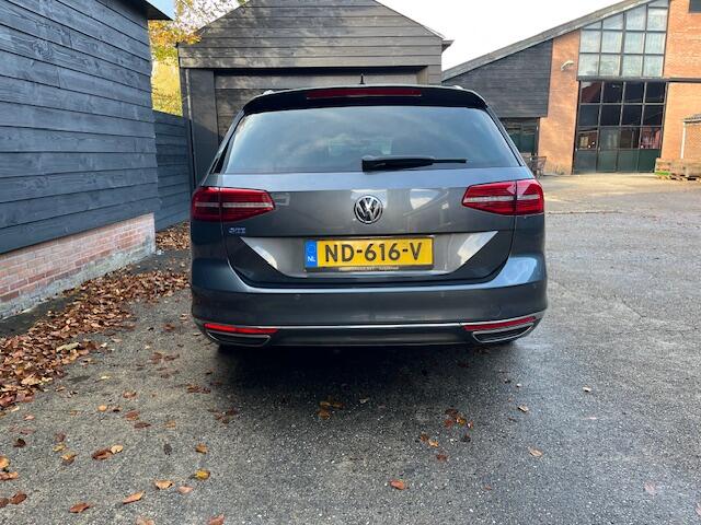 Volkswagen PASSAT Variant 1.4 TSI GTE Connected Series Plus Panorama dak ,donkere hemel,virtual cockpit,