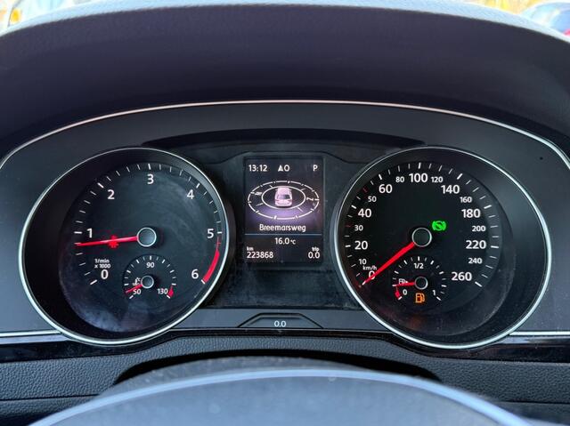 Volkswagen PASSAT 1.6 TDI 120PK Comfortline Aut. Navi Camera Trekhaak NW APK!