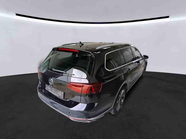 Volkswagen PASSAT Variant 1.4 TSI PHEV GTE Business | Wordt verwacht | Trekhaak | Keyless | 18" Licht metaal
