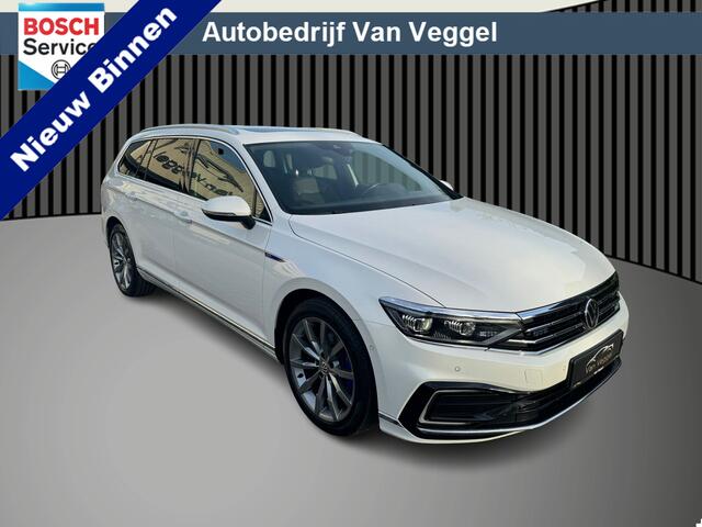 Volkswagen PASSAT Variant 1.4 TSI PHEV GTE Business virtual cockpit, head up, pano, trekhaak