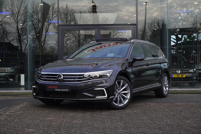 Volkswagen PASSAT Variant 1.4 TSI PHEV GTE Business | Nappa Leder | Pano | Trekhaak | Camera | Navi | Head-up | ACC | 18"