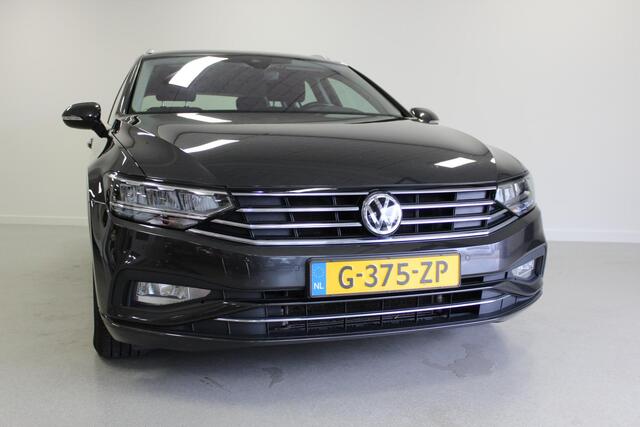 Volkswagen PASSAT Variant 1.6 TDI Comfort Business | TREKHAAK | PDC-V/A | ACC | DAB-RADIO | NAVIGATIE | LED | CARPLAY | E-KLEP |