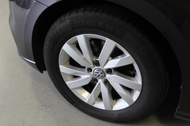 Volkswagen PASSAT Variant 1.6 TDI Comfort Business | TREKHAAK | PDC-V/A | ACC | DAB-RADIO | NAVIGATIE | LED | CARPLAY | E-KLEP |