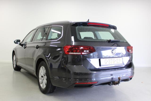 Volkswagen PASSAT Variant 1.6 TDI Comfort Business | TREKHAAK | PDC-V/A | ACC | DAB-RADIO | NAVIGATIE | LED | CARPLAY | E-KLEP |