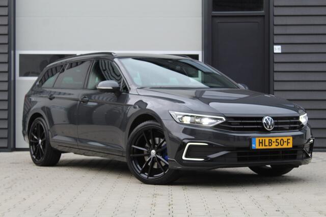 Volkswagen PASSAT Variant GTE | Black style | Leder | 19 inch | IQ-Light | Virtual cockpit