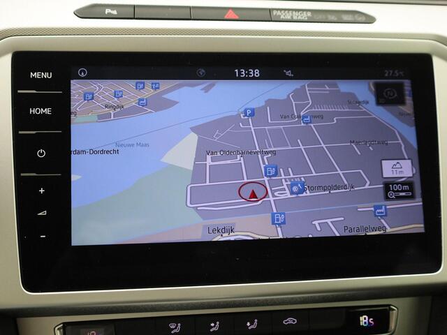 Volkswagen PASSAT Variant 1.4TSI/125PK DSG Comfortline Business · Navigatie · Apple Car Play · Camera + Parkeersensoren