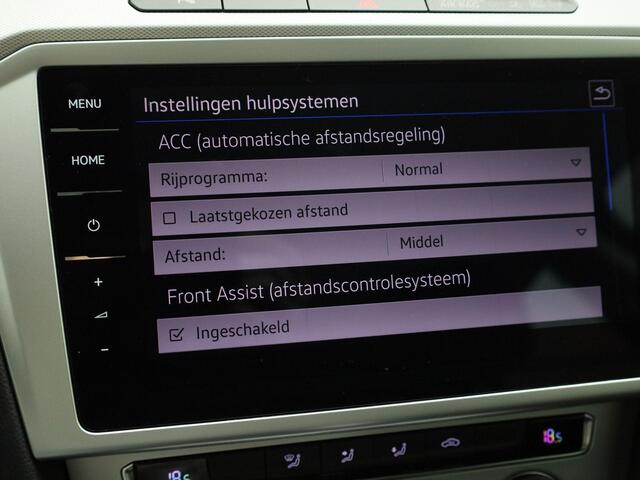 Volkswagen PASSAT Variant 1.4TSI/125PK DSG Comfortline Business · Navigatie · Apple Car Play · Camera + Parkeersensoren