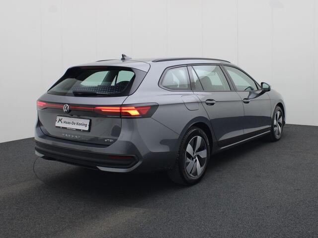 Volkswagen PASSAT Variant 1.5eTSI/150PK DSG · Navigatie · Stoel-& stuurverwarming · Apple/Android · Garantie tot juni 2026