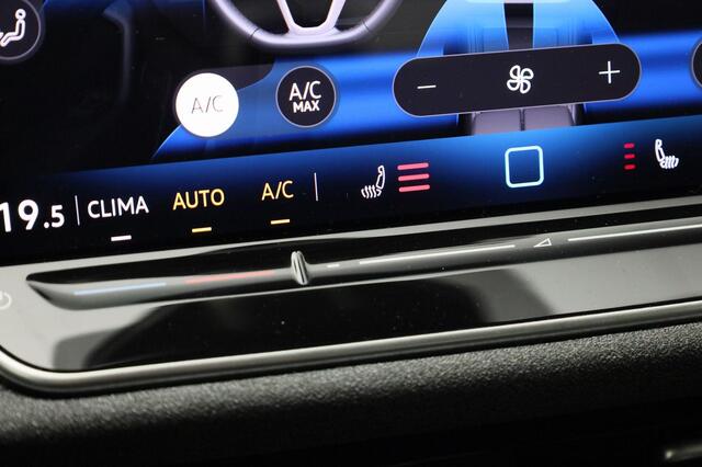 Volkswagen PASSAT Variant 1.5eTSI/150PK DSG · Navigatie · Stoel-& stuurverwarming · Apple/Android · Garantie tot juni 2026