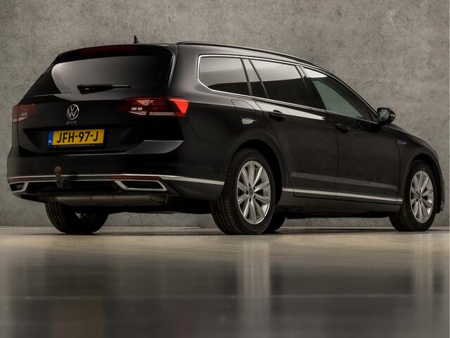 Volkswagen PASSAT Variant 1.4 TSI PHEV GTE 218Pk Automaat (VIRTUAL COCKPIT, GROOT NAVI, TREKHAAK, STOELVERWARMING, CAMERA, KEYLESS, SPORTSTOELEN, GETINT GLAS, ELEK ACHTERKLEP, NIEUWSTAAT)