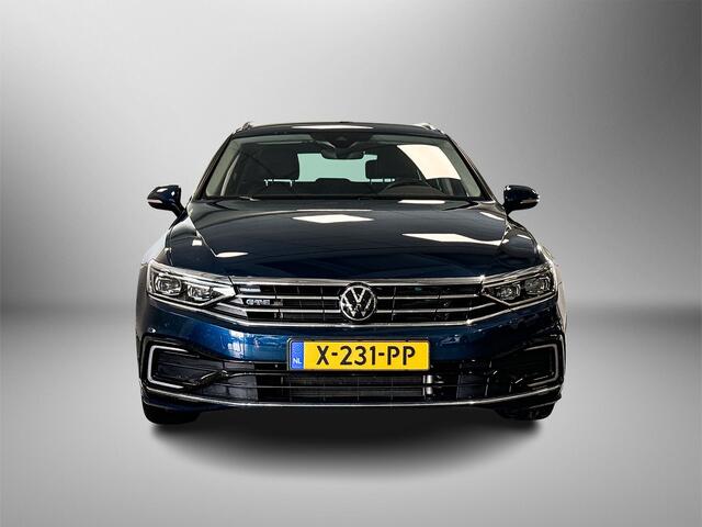Volkswagen PASSAT Variant 1.4 218pk TSI PHEV GTE Business Navigatiesysteem | Adaptive Cruise Control | Achteruitrijcamera