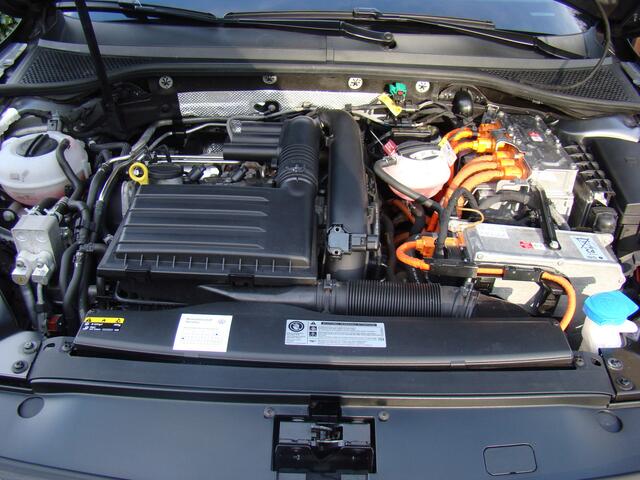 Volkswagen PASSAT Variant 1.4 TSI GTE Highline