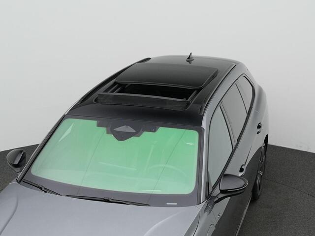 Volkswagen PASSAT Variant 1.5 eHybrid 272 pk DSG R-Line Edition | Panoramadak | Trekhaak | Leder | Geheugen-/massagestoelen | Adaptief onderstel | Harman/Kardon | Head-up display | Rondomzicht camera