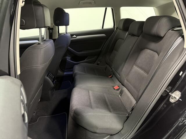 Volkswagen PASSAT 1.5 TSI Comfortline Business/ Automaat/ Navi/ Adap. Cruise