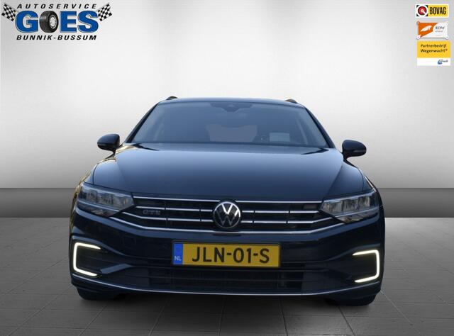 Volkswagen PASSAT 1.4 TSI PHEV GTE Bns