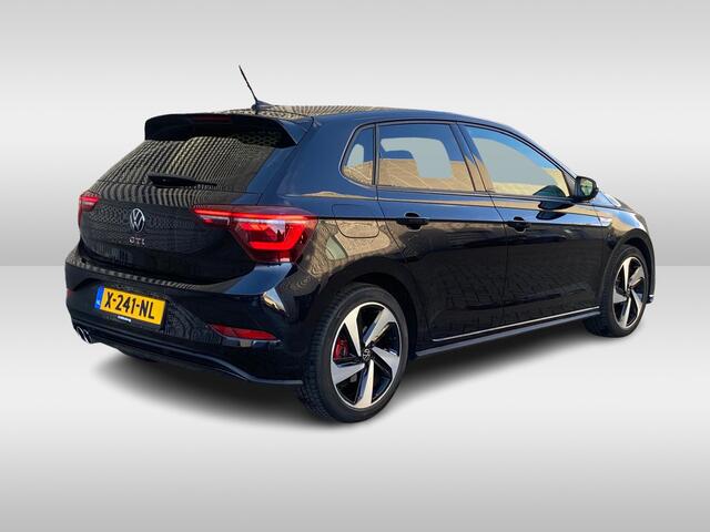 Volkswagen POLO 2.0 TSI 207PK DSG GTI / IQ Led Koplampen / Achteruitrijcamera / Stoelverwarming / Navigatie / 17'' LMV / VW