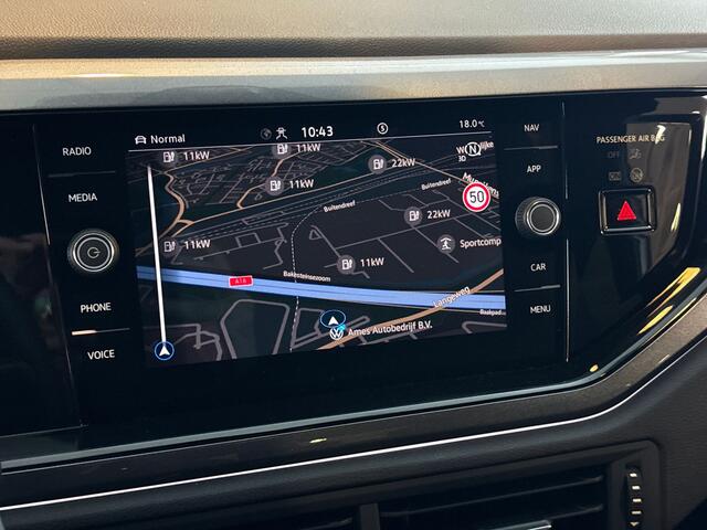 Volkswagen POLO 2.0 207pk TSI GTI / Navigatie 'Discover Media' / Adaptive Cruise Control / Velgen 'Faro', 18 inch lichtmetaal