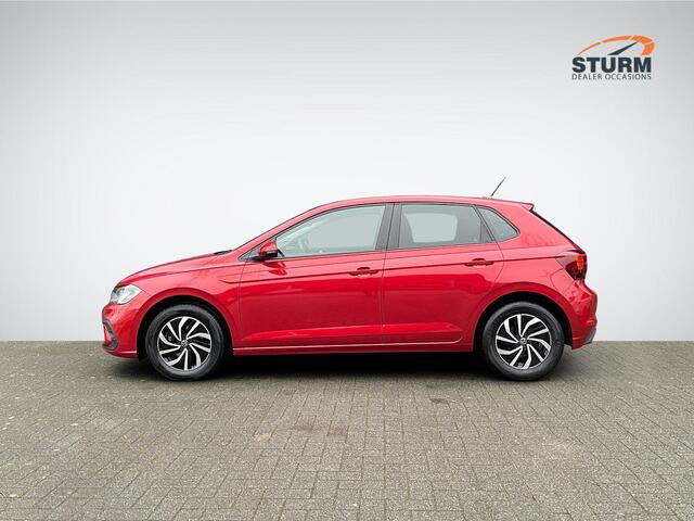 Volkswagen POLO 1.0 TSI Life | Apple Carplay/Android Auto | Stoelverwarming | LED Koplampen | Park. Sensoren | Rijklaarprijs!