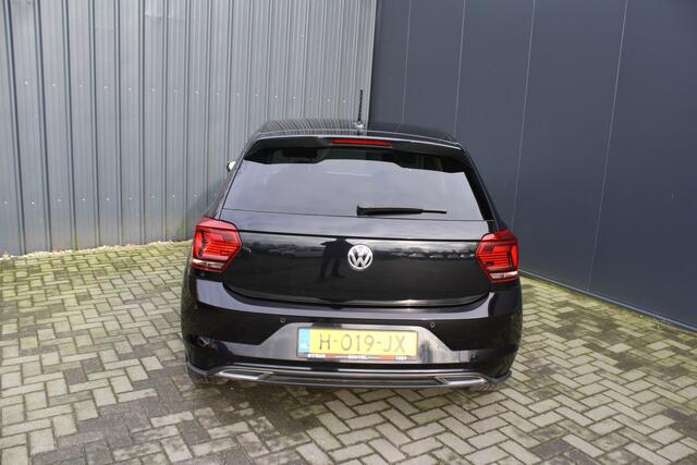 Volkswagen POLO 1.6 TDI Highline Business R - AUTOMAAT - NAVIGATIE - APPLE CARPLAY