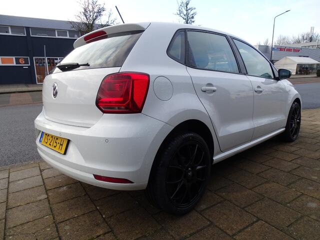 Volkswagen POLO 1.0 COMFL -Media-Aux-Pdc-Airco-Electr ram