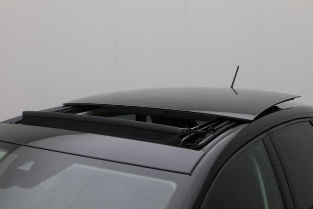 Volkswagen POLO 1.0 TSI 95 pk Move | Panoramadak | Navigatie | Stoelverwarming | Achteruitrijcamera | Adaptive Cruise