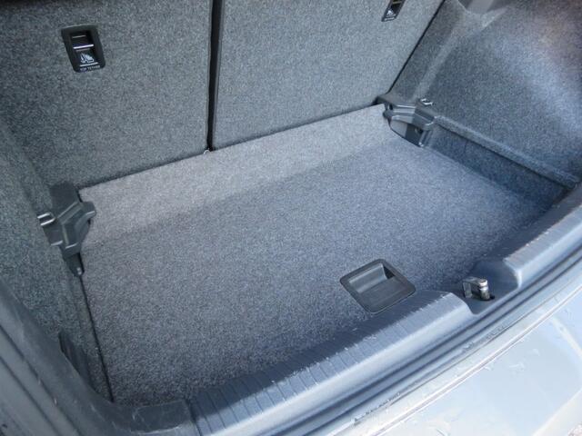 Volkswagen POLO 1.0 TSI DSG-aut.COMF.L. BUS. / Navi / Clima / BOVAG garantie