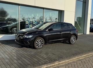 volkswagen-polo-life-edition-1.0-70