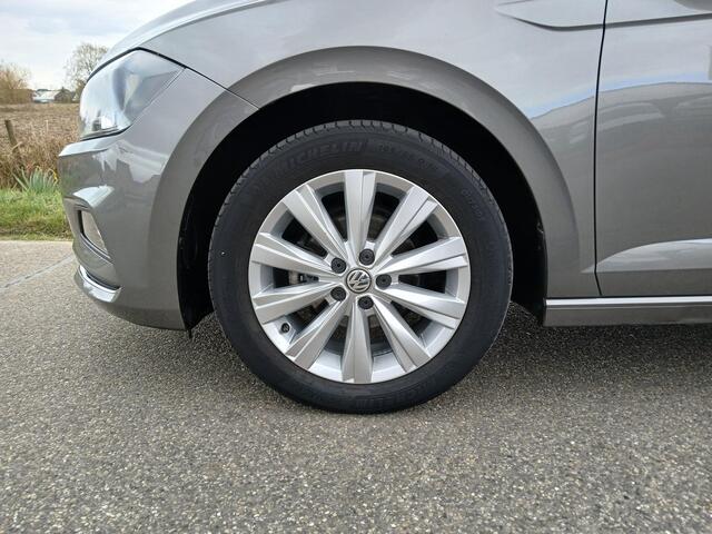 Volkswagen POLO 1.0 TSI Highline