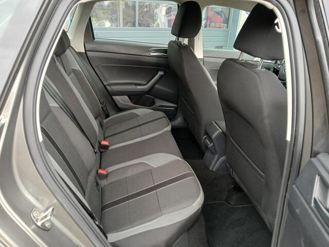 Volkswagen POLO 1.0 TSI Highline