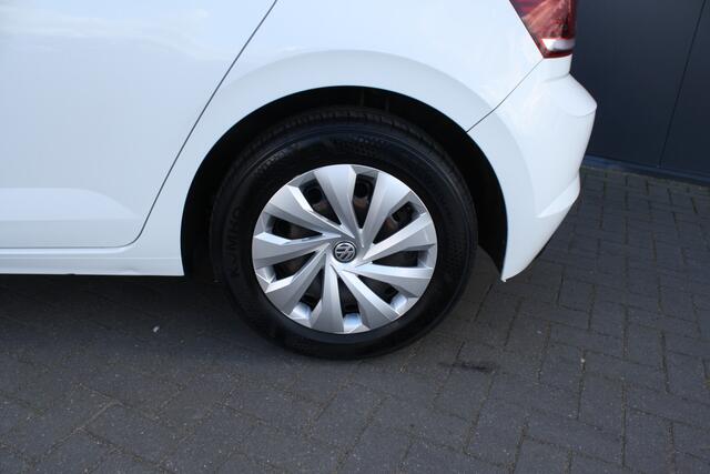 Volkswagen POLO 1.0 TSI Comfortline - NAVIGATIE - AIRCO - 5-DEURS - RIJKLAAR
