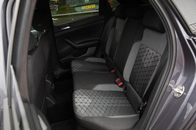 Volkswagen POLO 1.0 TSI R-Line , Adap. cruise, Virtual cockpit, Carplay,