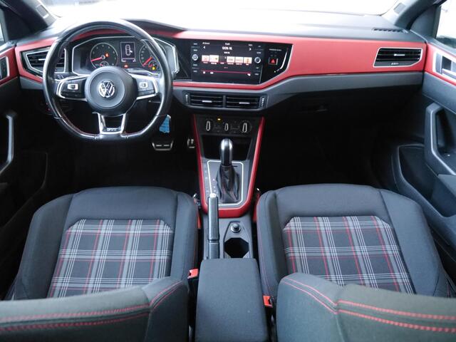 Volkswagen POLO 2.0 TSI GTI | 200PK | DSG | Achteruitrijcamera | ACC | Parkeersensoren V+A | Lichtmetalen velgen | Android auto / Apple carplay