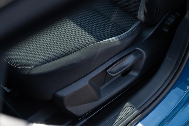 Volkswagen POLO 1.5 TSI Highline | Pano | 3X R-Line | LED | Apple Carplay | Beats | Virtual | Alcantara | Lane & Side Assis | Front Assis