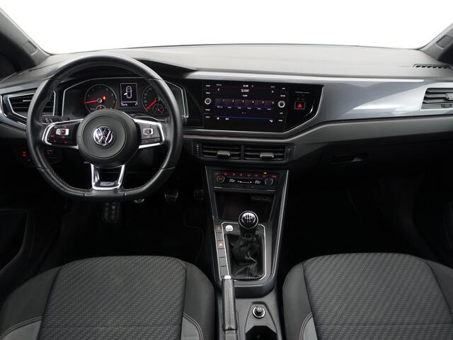 Volkswagen POLO 1.0 TSI R Line- Dynamic Select, Keyless, CarPlay, Led, Park Assist, Sport Interieur