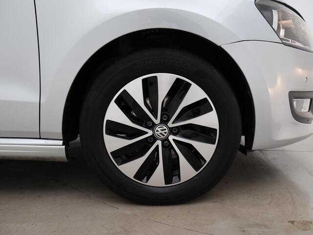 Volkswagen POLO 1.0 TSI BLUEMOTION 5-DEURS *66.769 KM* + TREKHAAK | APPLE CARPLAY | PDC