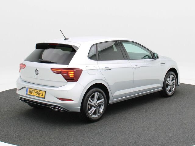 Volkswagen POLO 1.0 TSi 110 Pk Automaat R-Line Business | LED | 16 Inch | Privacy Glass | Parkeersensoren V+A | Camera | CarPlay | 13.716 Km!!