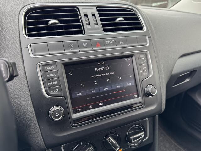 Volkswagen POLO 1.2 TSI Comfortline DSG CRUISE AIRCO CARPLAY NAP