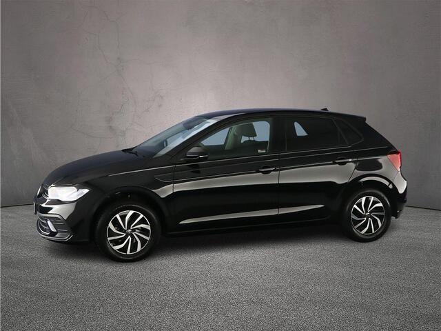 Volkswagen POLO Life 1.0 TSI 95pk Adaptive cruise control, Parkeersensoren, Stoelverwarming, App connect, DAB, Radio, Airco, Bluetooth, LED koplampen