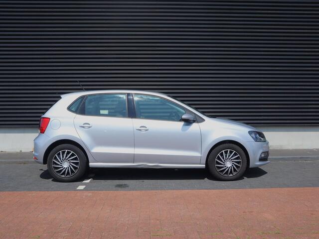 Volkswagen POLO 1.2 TSI Comfortline Connected Series | Airco | Cruise | Navi Full Map | Apple Carplay/Android Auto | PDC V+A | Start/Stop |