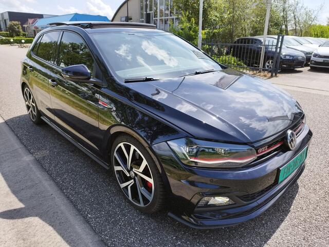 Volkswagen POLO 2.0 TSI GTI ** DSG ** VC ** Panodak ** 18 inch ** Beats Audio ** NAVI ** Carplay **
