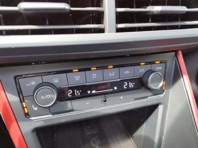 Volkswagen POLO 2.0 TSI GTI ** DSG ** VC ** Panodak ** 18 inch ** Beats Audio ** NAVI ** Carplay **