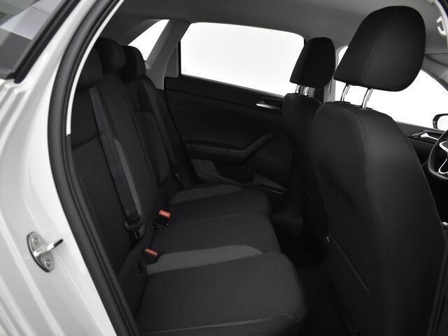 Volkswagen POLO Life Edition 1.0 TSI 95 pk 5 versn. Hand · Airconditioning automatisch, 2-zone (climatronic) ·