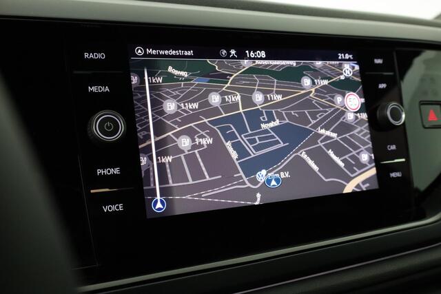 Volkswagen POLO R-Line Edition 1.0 TSI 70 kW / 95 pk DSG | IQ Light | Camera | Stoelverwarming | Navigatie