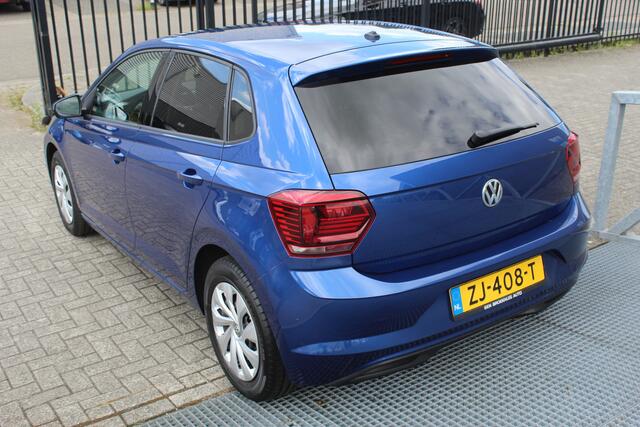 Volkswagen POLO 1.0 TSI Comfortline Airco/Apple carplay/Adaptive cruise control/Multifunctioneel stuurwiel/Elektrische ramen/Elektrisch verstelbare spiegels.