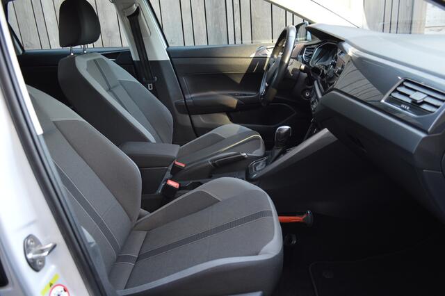 Volkswagen POLO 1.0 TSI Highline DSG Navi Acc CarPlay Pdc